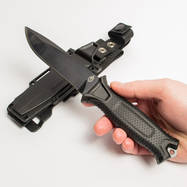 Тактичний ніж Gerber Strongarm Fixed Fine Edge Black мисливський ніж пластикові піхви