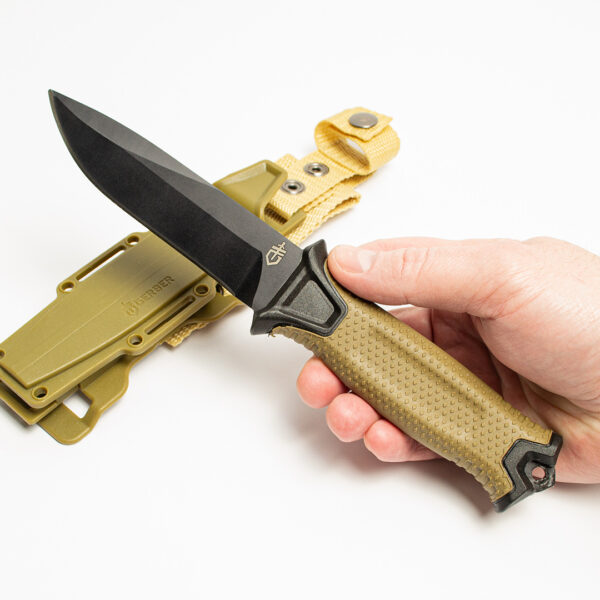 Тактичний ніж Gerber Strongarm Fixed Fine Edge Coyote мисливський ніж пластикові піхви