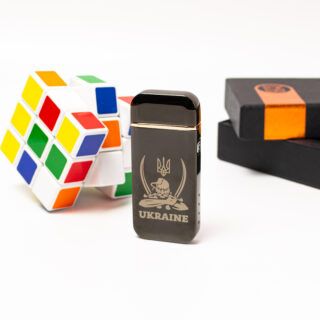 Запальничка електронна імпульсна USB Black 'Козак з гербом України' у подарунковій упаковці