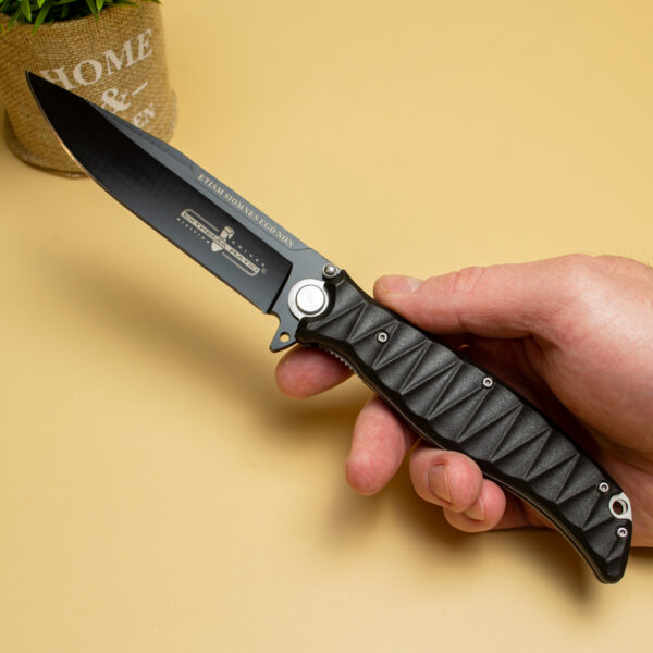 Складний ніж Outdoor Drop Point із клинком зі сталі D2 та накладками пластик (2378)