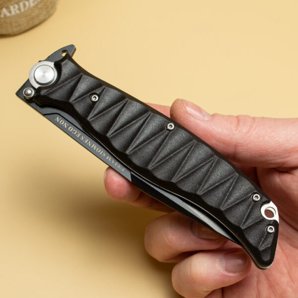 Складний ніж Outdoor Drop Point із клинком зі сталі D2 та накладками пластик (2378)