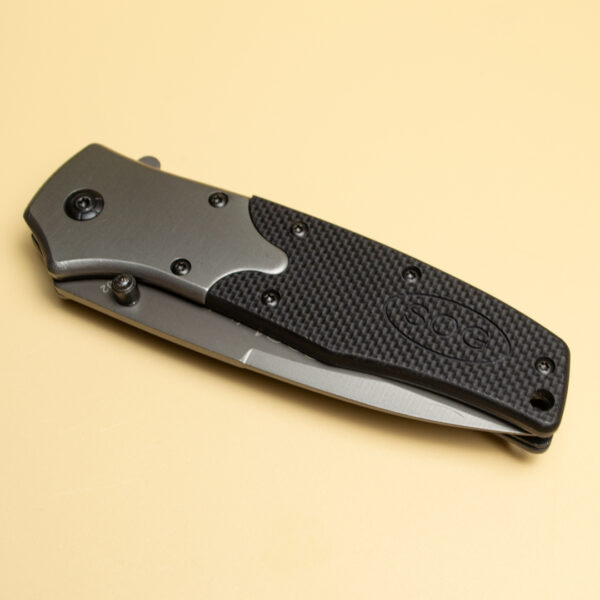 Складний ніж SOG із клинком зі сталі 440C та накладками G10 (FA02)
