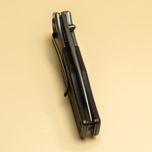 Складний ніж SOG із клинком зі сталі 440C та накладками G10 (FA02)