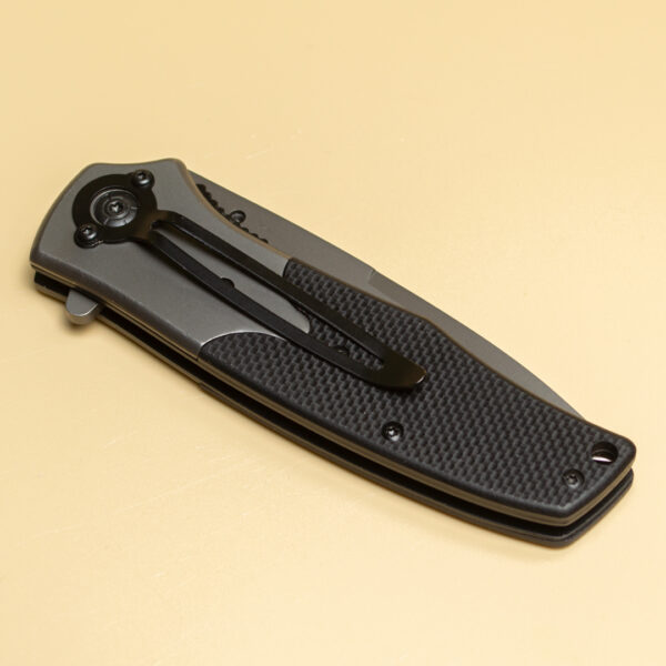 Складний ніж SOG із клинком зі сталі 440C та накладками G10 (FA02)