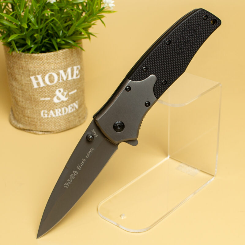 Складний ніж SOG із клинком зі сталі 440C та накладками G10 (FA02)