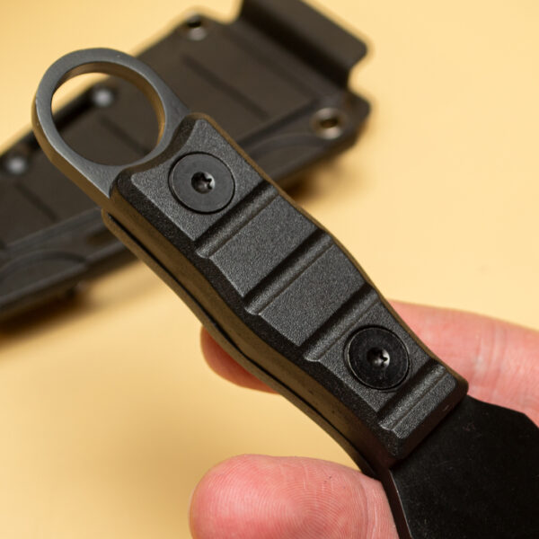 Тактичний ніж Шип Black із клинком зі сталі 440C в пластиковом чохлі (shp)