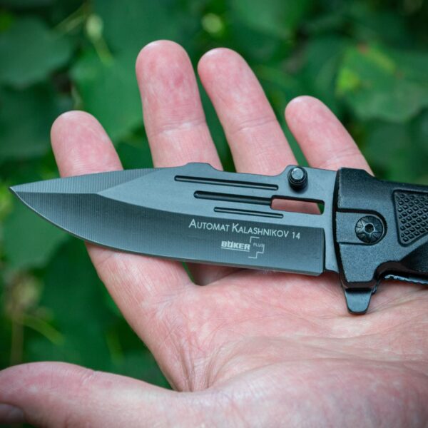 Складний ніж Boker Plus AK-14 із клинком зі сталі 440C та накладками дерево