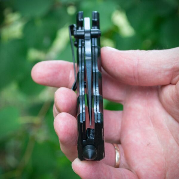Складний ніж Boker Plus AK-14 із клинком зі сталі 440C та накладками дерево