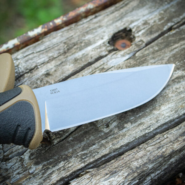 Ніж туристичний Ganzo G807-DY — сталь 8Cr14, з ножнами, бежевий колір
