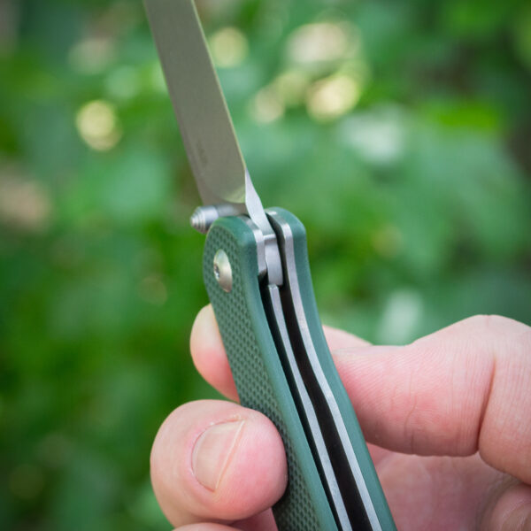 Складний ніж Ganzo G6804-GR — сталь 8Cr14MoV, зелена рукоять G10