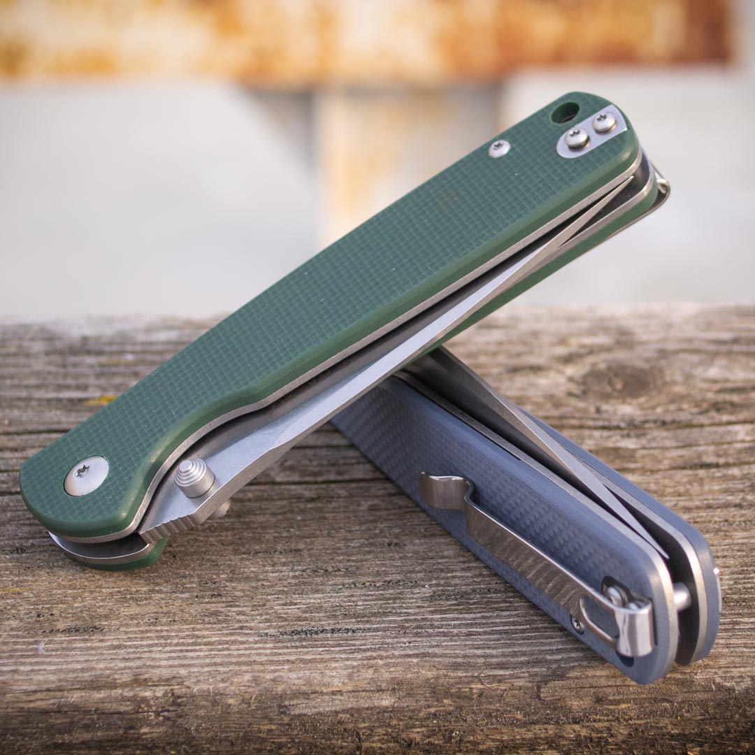 Ніж складний Ganzo G6805-GB — сталь 8Cr14MoV, зелена рукоять G10