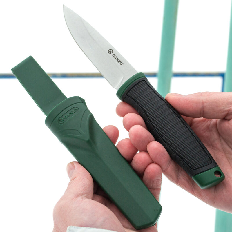 Ніж туристичний Ganzo G806-GB з фіксованим клинком, зелений, у пластиковому чохлі
