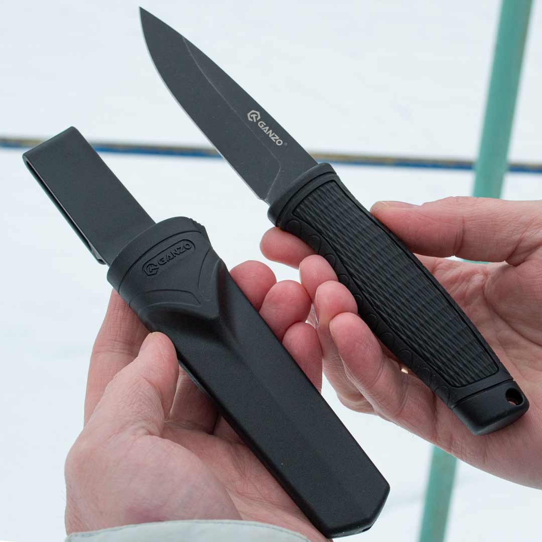 Ніж туристичний Ganzo G806BW-BK з фіксованим клинком, чорний, у пластиковому чохлі