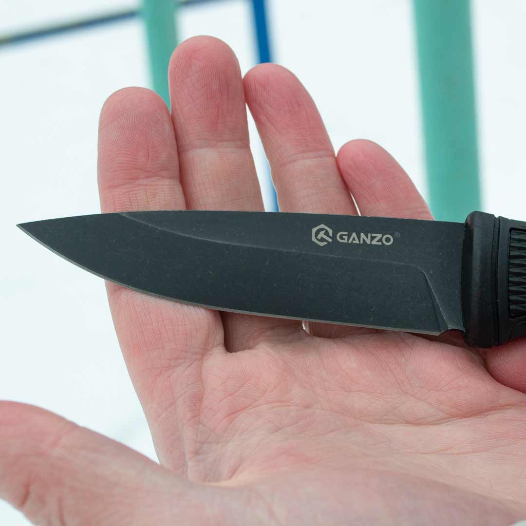 Ніж туристичний Ganzo G806BW-BK з фіксованим клинком, чорний, у пластиковому чохлі