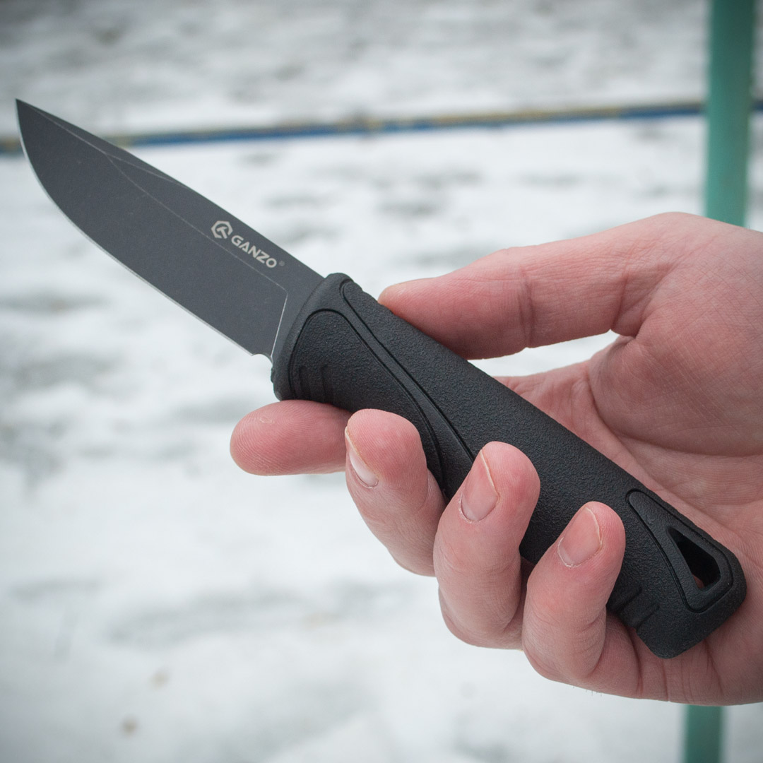 Ніж туристичний Ganzo G807BW-BK, сталь 8Cr14, з ножнами, чорний колір