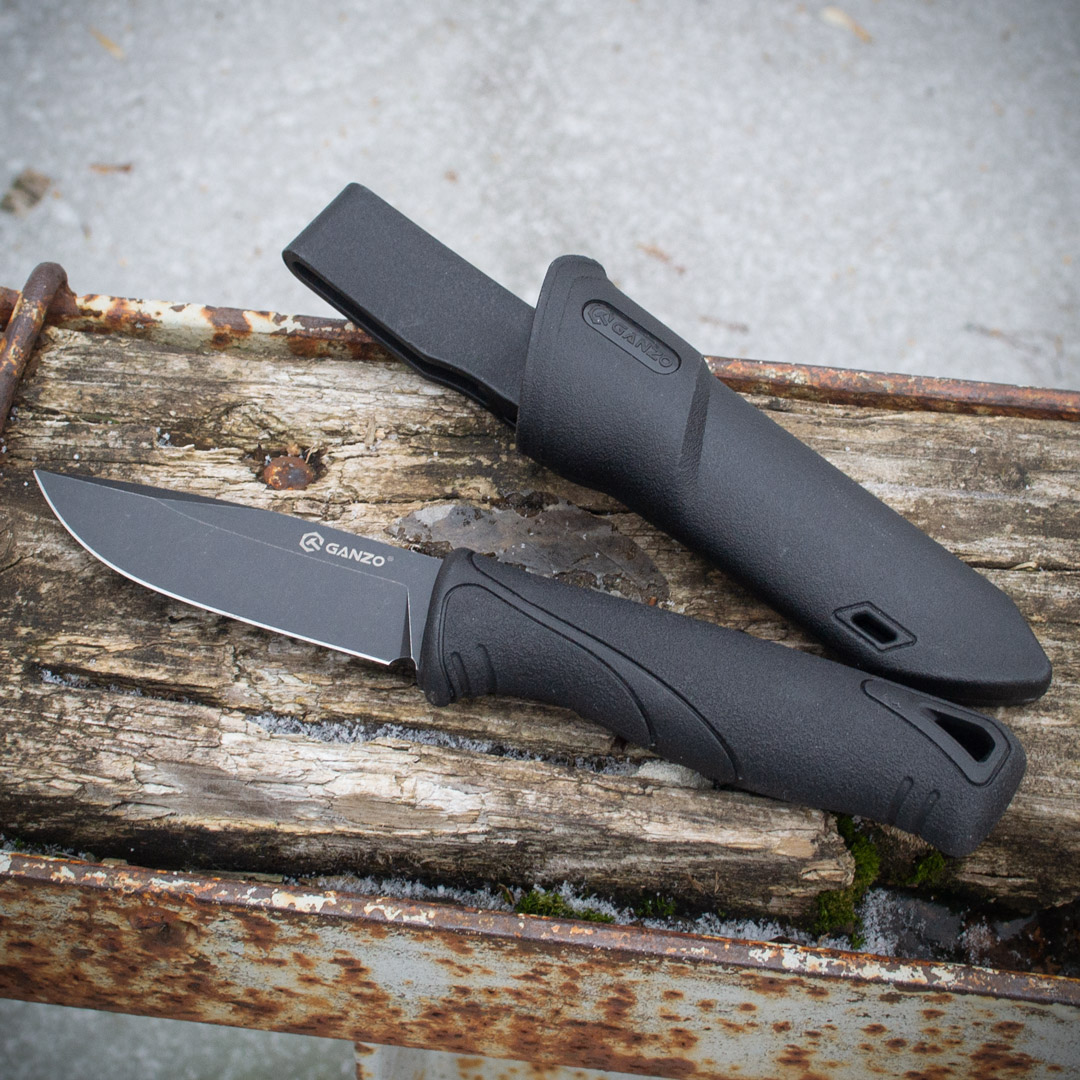 Ніж туристичний Ganzo G807BW-BK, сталь 8Cr14, з ножнами, чорний колір