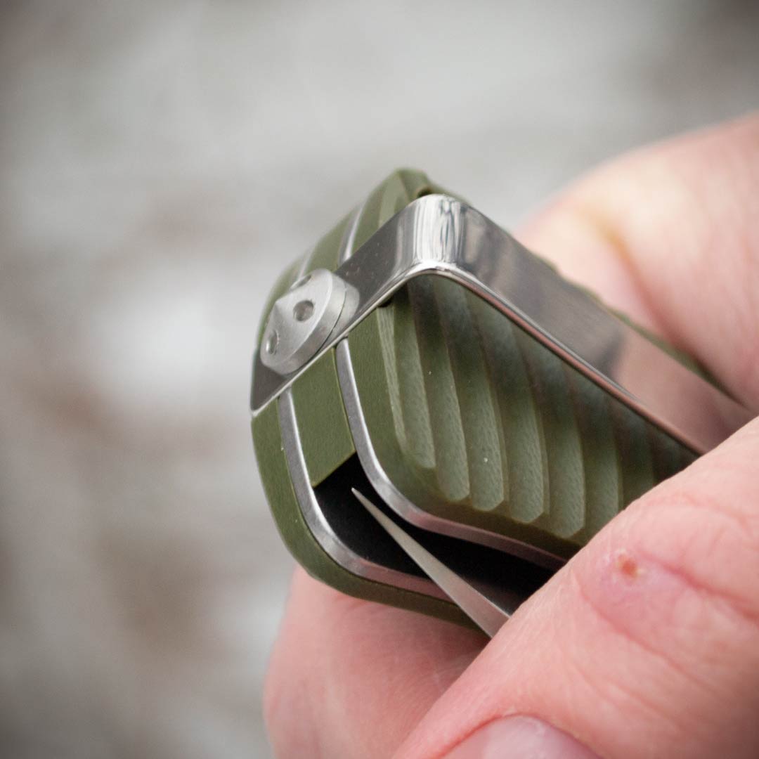 Ніж складаний Ganzo G720-G, сталь 440C, рукоять G10 зелена