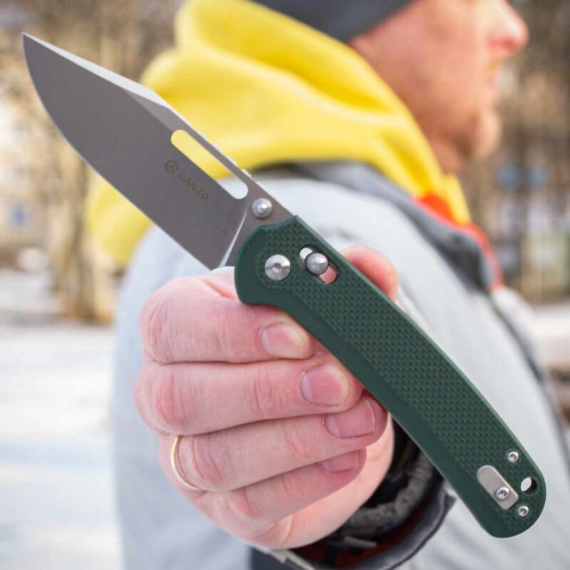 Ніж складаний Ganzo G768-GB, сталь D2, рукоять зелена G10